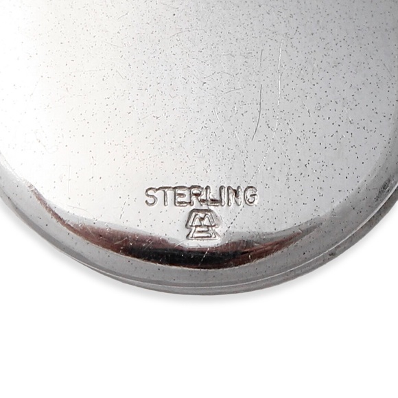 Vintage Sterling Silver Picture Locket by Marvel Round Photo Pendant Necklace - Picture 6 of 8